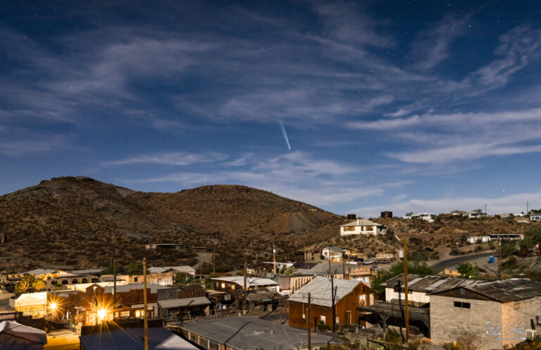 Comet overOatman 11×17